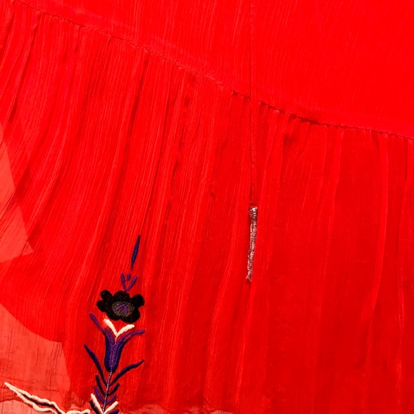 Red Embroidered Women's Top - Picture 7 of 8